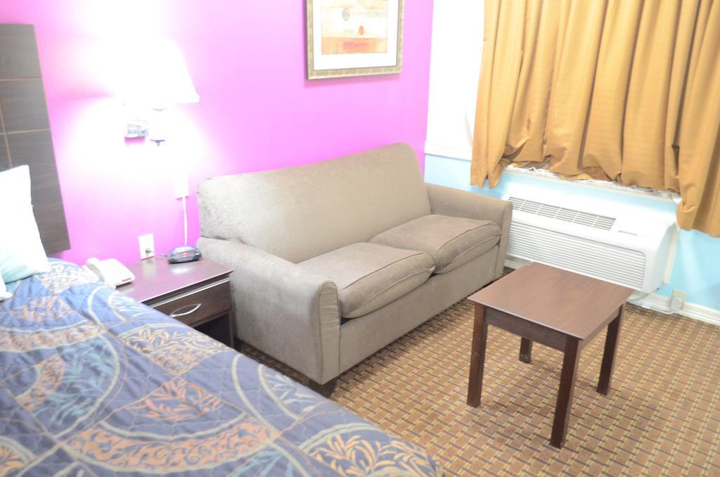 Budget Host Inn & Suites Humble Eksteriør bilde